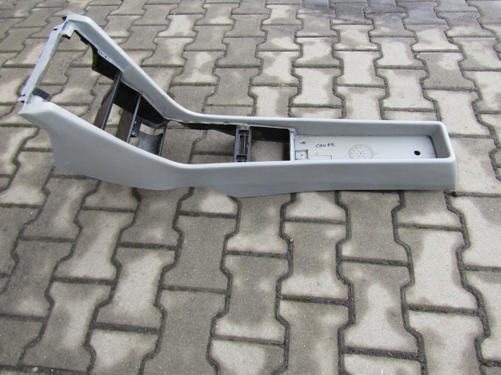 Купити 3 mercedes w124 тунель середній szary