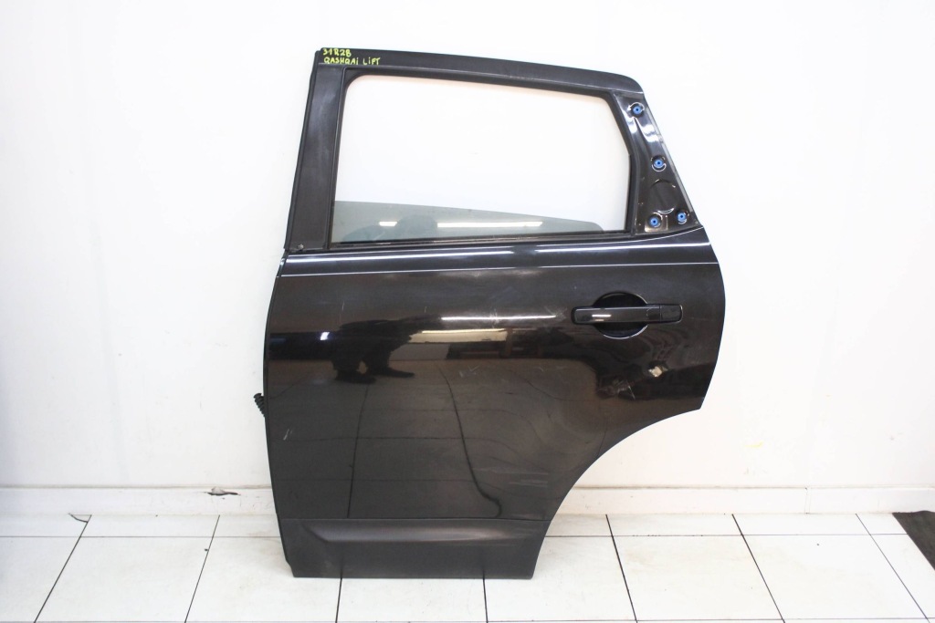 фото №1, Nissan qashqai j10 06r- дверь левая задние левый задняя z11