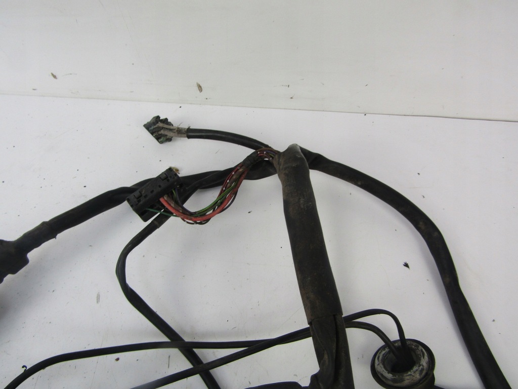 фото №10, Mercedes w201 електропроводка джгут блок керування 2,3e 132km m102985 5b mt