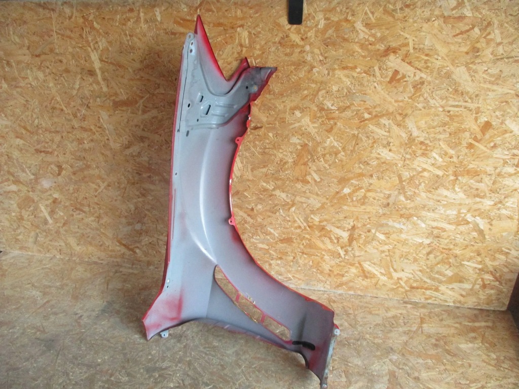 Крило перед передній ліве mazda rx8 в Україні