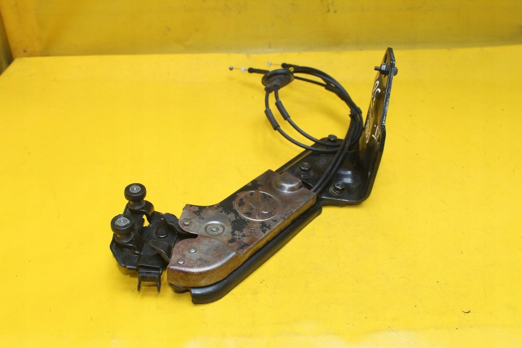 фото №1, Ролик двері лівий задня зсувні kia sedona ii