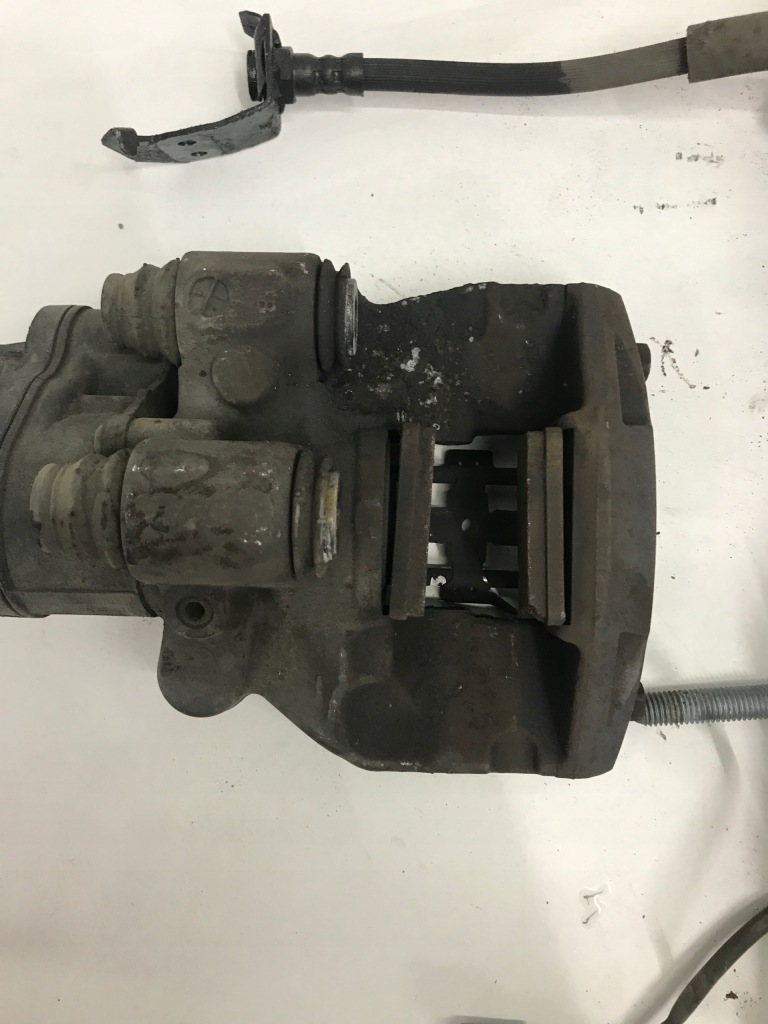 фото №11, Stelvio quadrifoglio 2.9 510km суппорты тормозные диски kpl