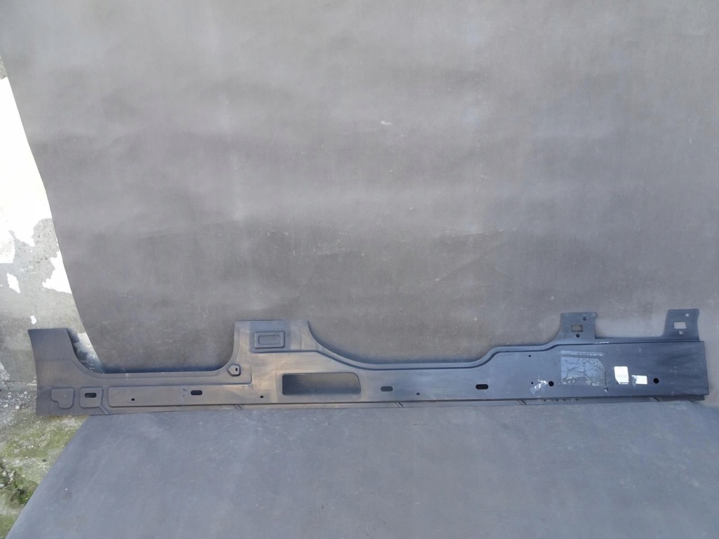 фото №1, Renault trafic iii 14- обшивка порог правый oryg