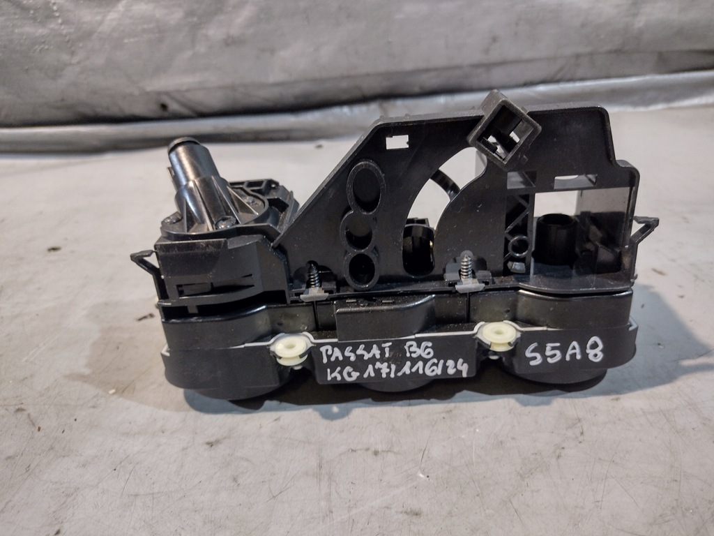 фото №12, Панель обдув кондиціонера volkswagen passat b6