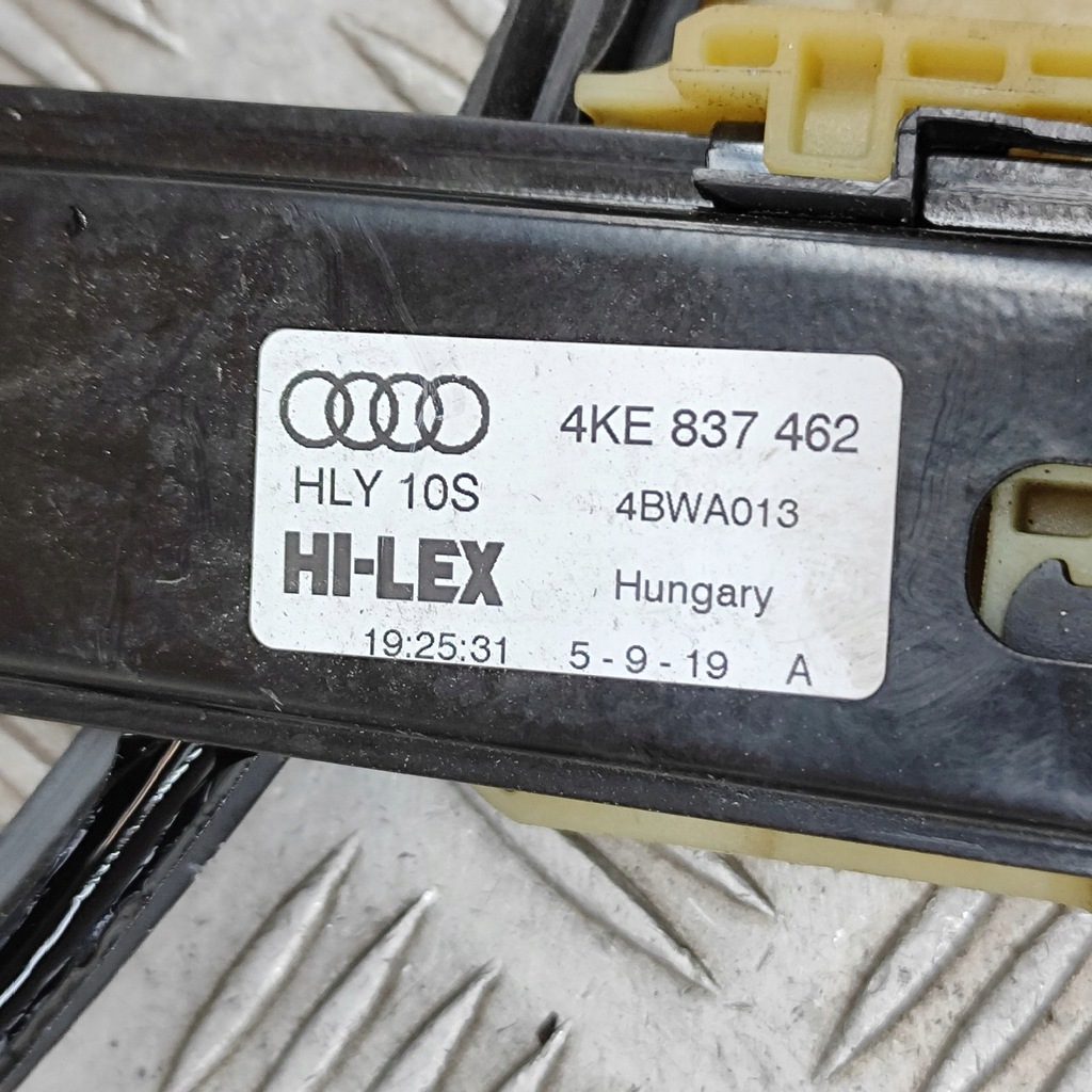 фото №7, Audi e-tron 2019 перед сторона правая электрический подъемник стекло дверь