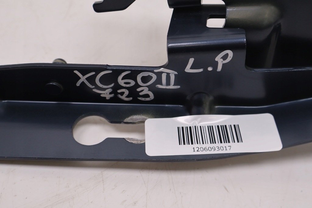 фото №6, Volvo xc60 ii петля капот левый 723 31424537