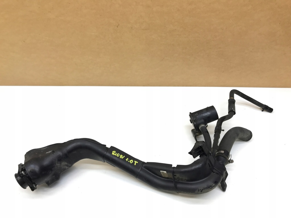 фото №1, Rio iv 4 18- труба заливная горловина топлива