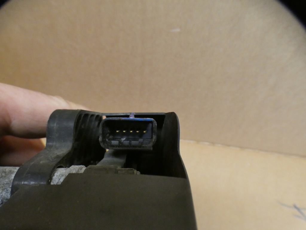 Генератор citroen ds5 9809046080 в Україні