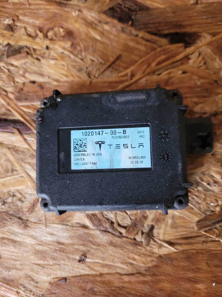 фото №1, Модуль homelink tesla model x 1020147-00