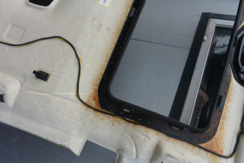 фото №11, Maserati ghibli iii потолок czarna люк 13-