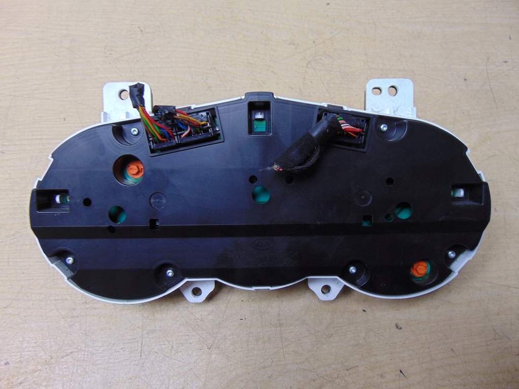 фото №10, Лічильник приладова панель kia venga 1.4 crdi 94004-1p430 europ