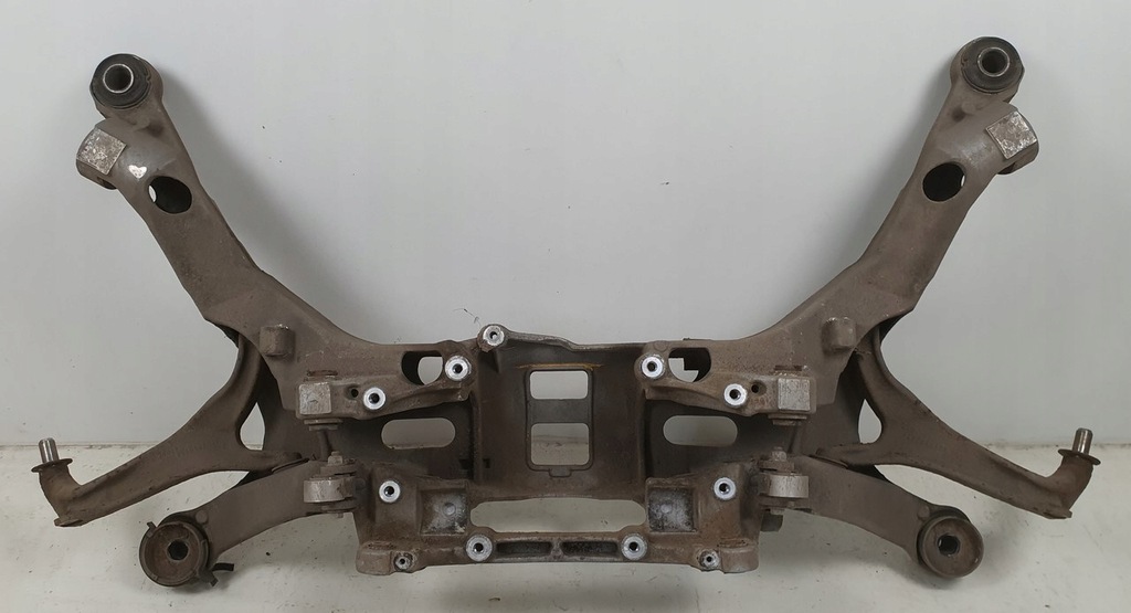 фото №7, Підрамник підрамник балка поперечина задня volvo v70 xc70 awd