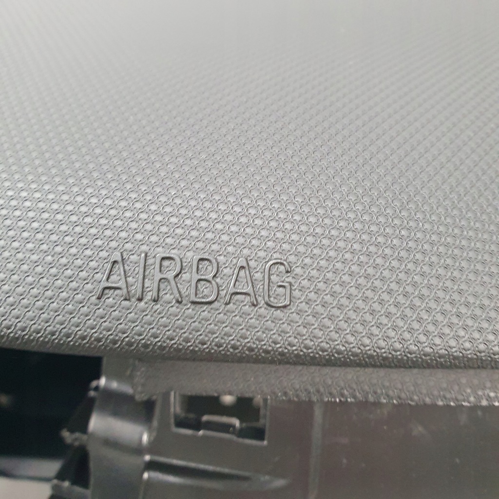 фото №5, Crossland приборная панель консоль подушки безопасности ремни подушка безопасности