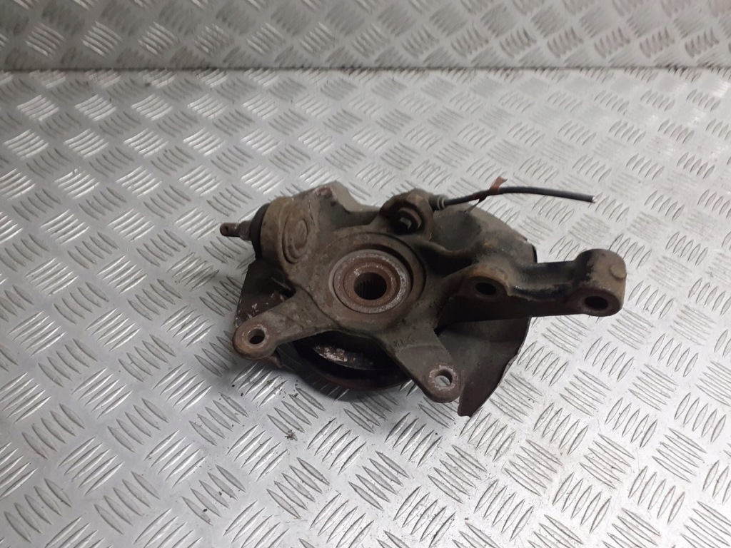 фото №2, Поворотний кулак правий перед honda civic vii 1.4 16v