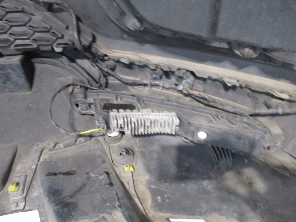 фото №12, Бампер jaguar e pace 4x pdc r-dynamic противотуманная фара led