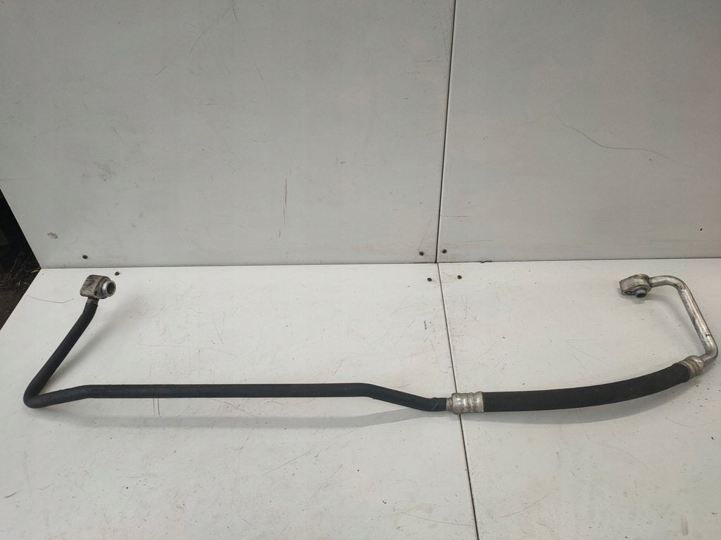 фото №1, A4 b6 b7 шланг кондиционера 8e0260707aq