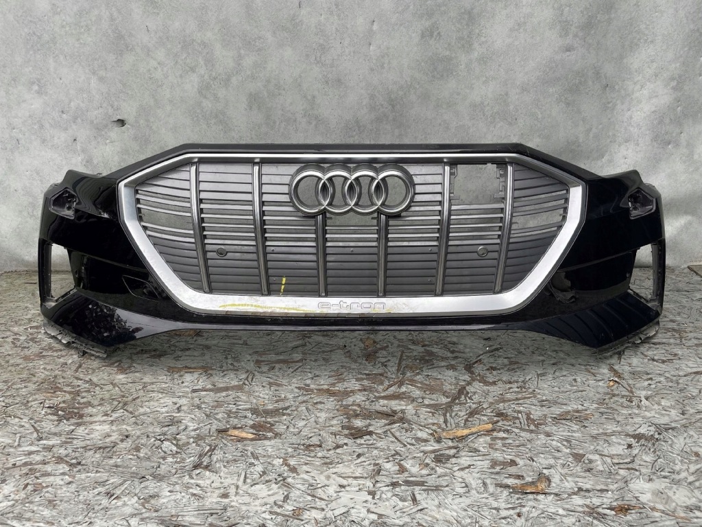 Купить Audi e-tron s-line бампер перед передний 4ke807437 + решётка радиатора решётка радиатора