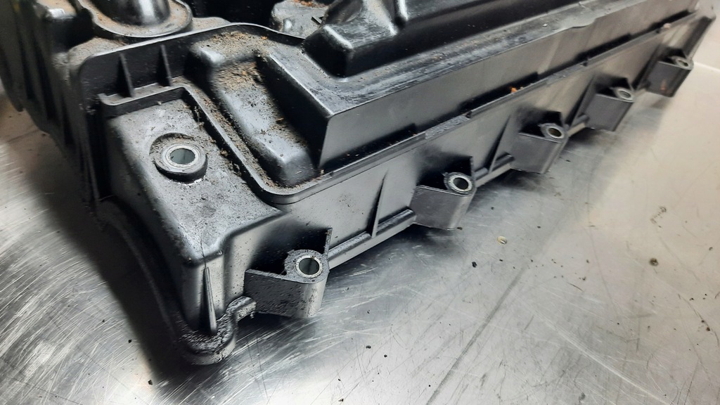 фото №9, Крышка клапанов 8200482514 renault espace iv 2.2 dci