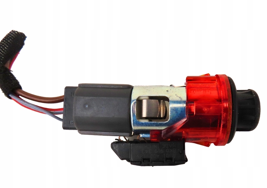 фото №1, Роз'єм прикурювача audi q3 8u 2011-2018 rok 8u0919305