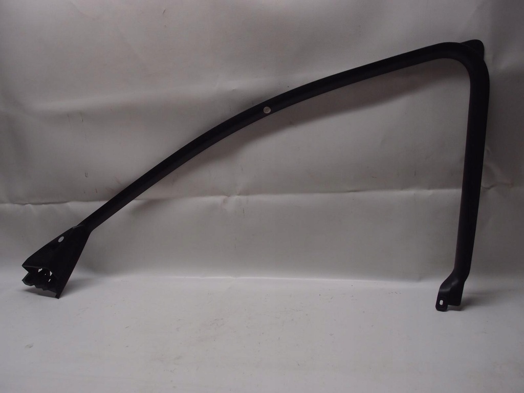 фото №1, Рамка дверь правый перед citroen ds7 111823a1