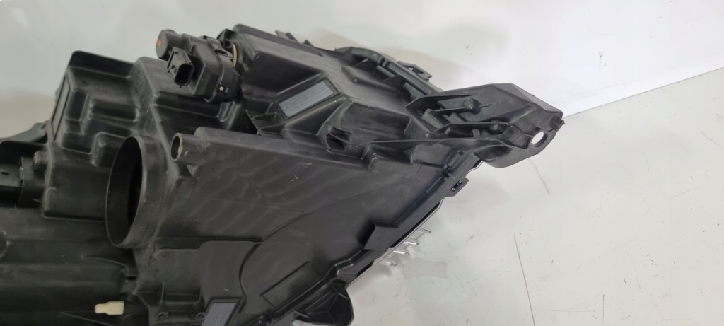 фото №9, Лампа передняя левая фара led peugeot 208 ii