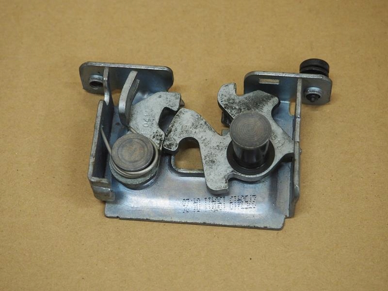 фото №2, Замок капот x5 f15 x6 f16 mini r56 r57 2753419