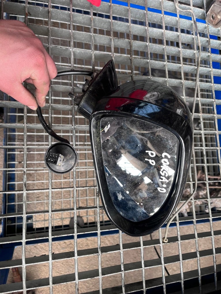 фото №1, Opel corsa d зеркало правый перед