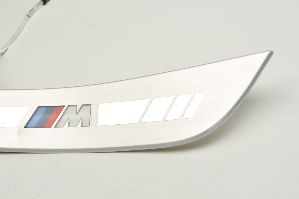 Bmw g16 накладка порог левый задний  m-pakiet 8077339 с Разборки