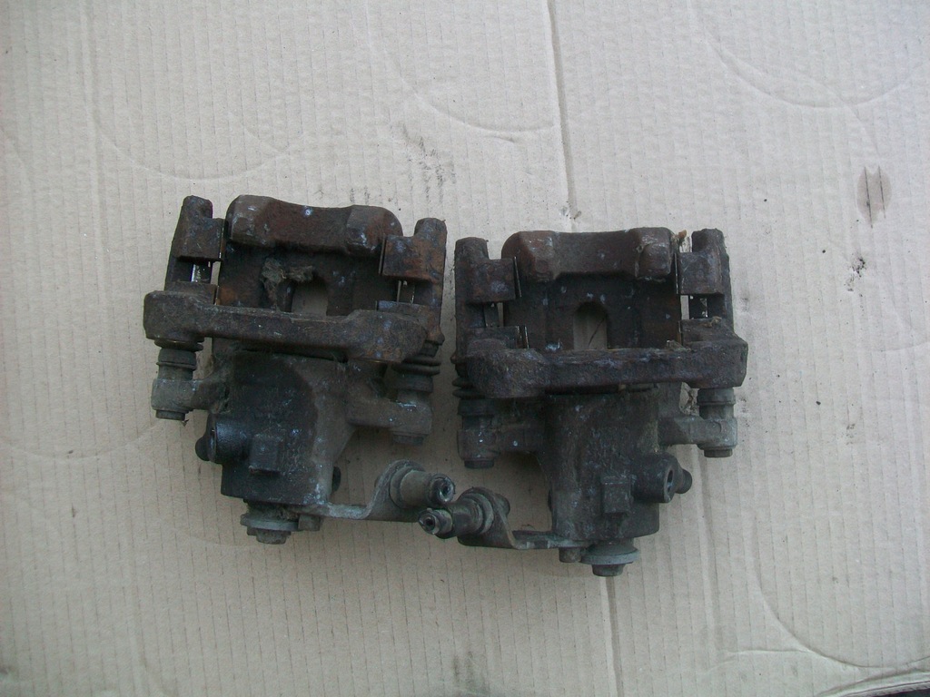 фото №4, Суппорт задний p+l комплект c3 pluriel