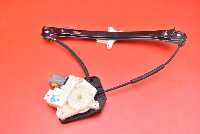 фото №1, Підйомник скло правий задня 5ja959812f skoda rapid 5d hb 12-17