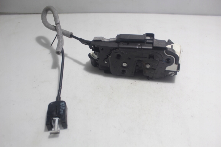 фото №4, Замок левый задняя дверь skoda rapid ii