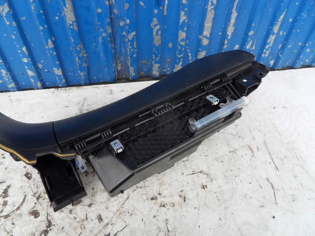 фото №8, E-klasa w211 lift 06-09 бардачок пасажира чорний