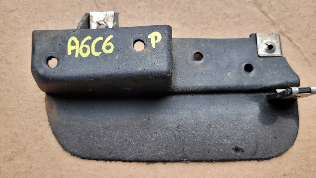 фото №1, Audi a6 c6 бризковик колеса правий задня 4f0853834a