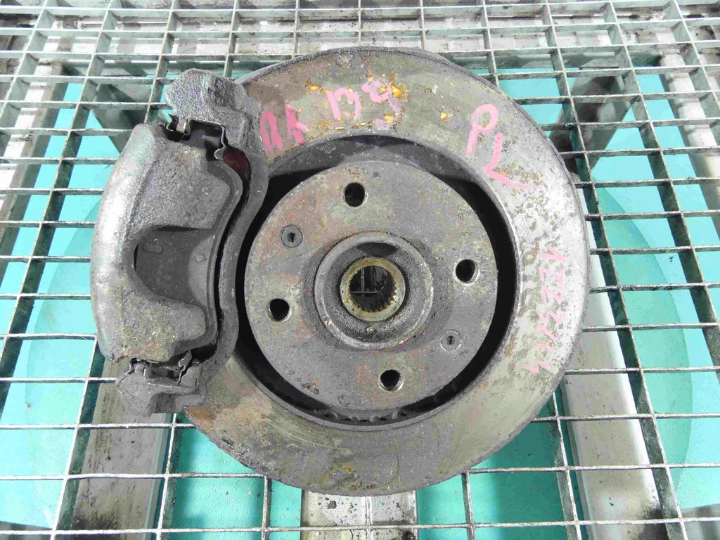 фото №1, Поворотный кулак левая ступица перед 1.6 citroen xsara ii