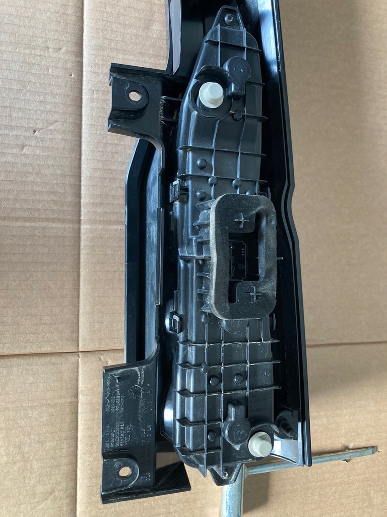 фото №6, Лампа ліва задня vw caddy 2k7945095