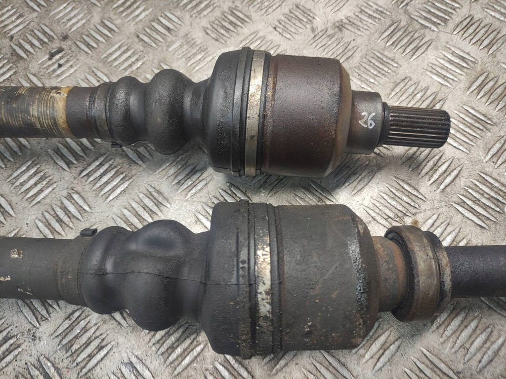 фото №7, Приводной вал левая + правая автоматическая коробка передач citroen c5 i 2.0 hdi