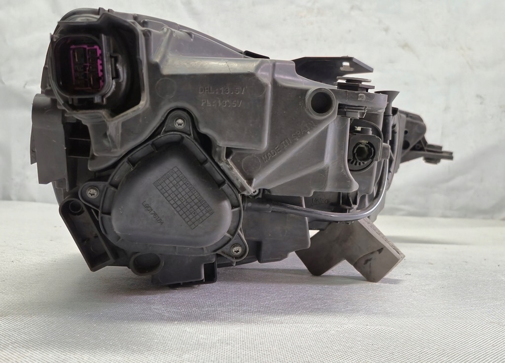 фото №8, Лампа левый перед левая audi a3 2020+ 8y 8y0941011a