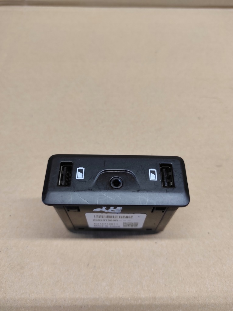 фото №1, Разъём usb aux renault talisman megane iv espace v koleos ii 280237588r