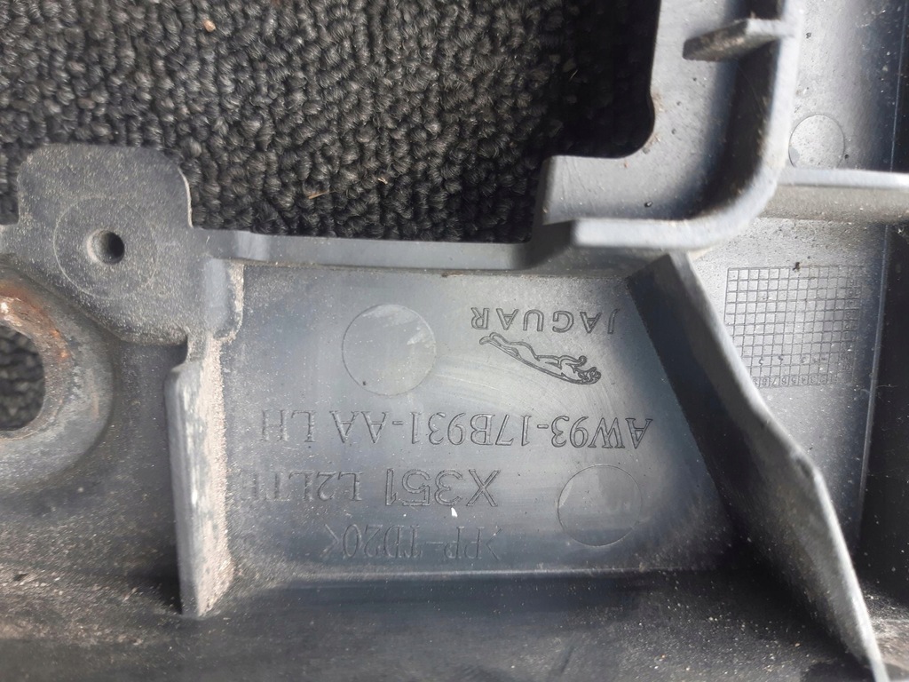 фото №8, Напрямна бампера лівий задня jaguar xj aw93-17b931-aa