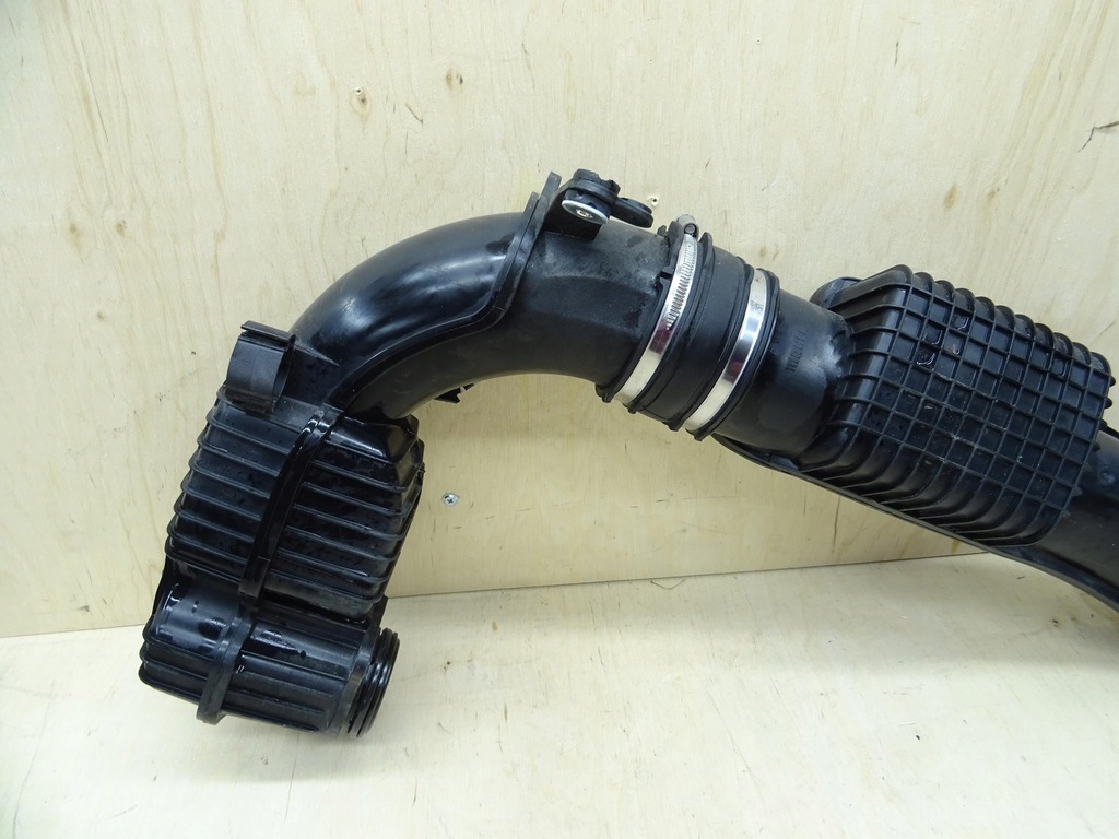 фото №5, Volvo v40 ii 2.0 шланг повітря турбіни труба 31319691