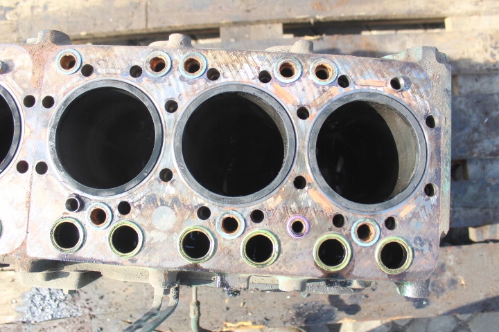 фото №6, Блок двигуна volvo fl6