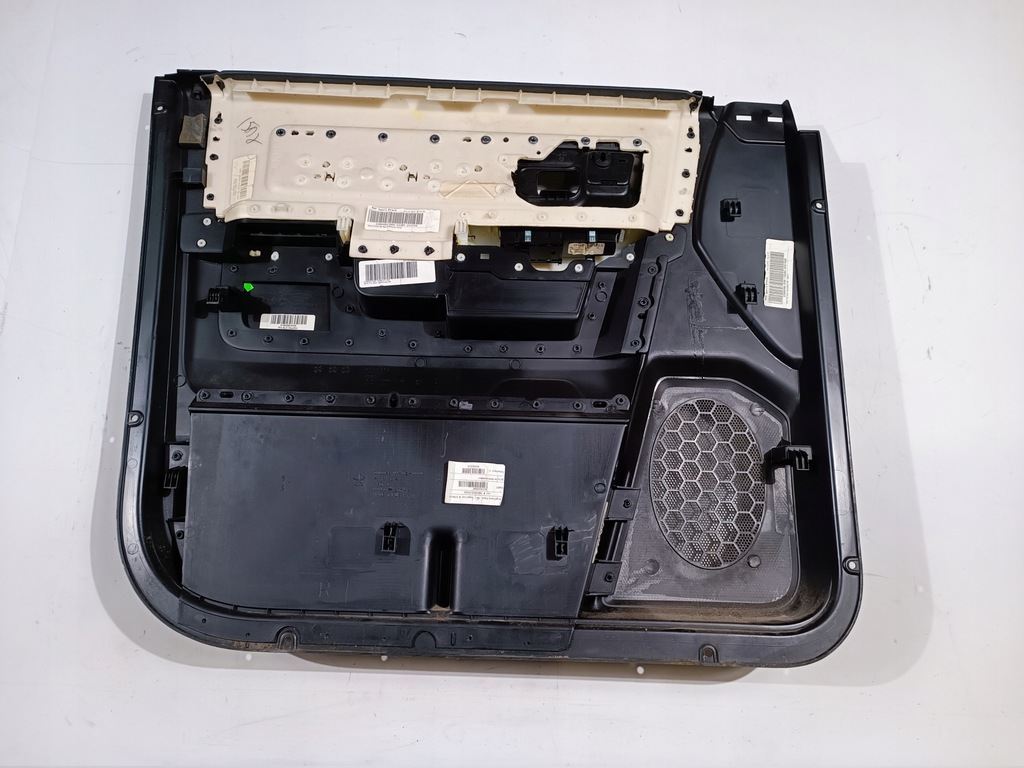 фото №13, Обшивка двері перед правий dodge ram 1500 sport 2013-2018