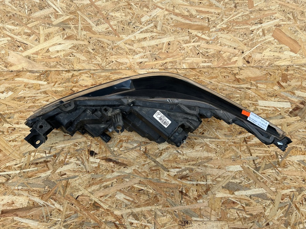 фото №14, Toyota corolla e210 e21 2020 лампы передние