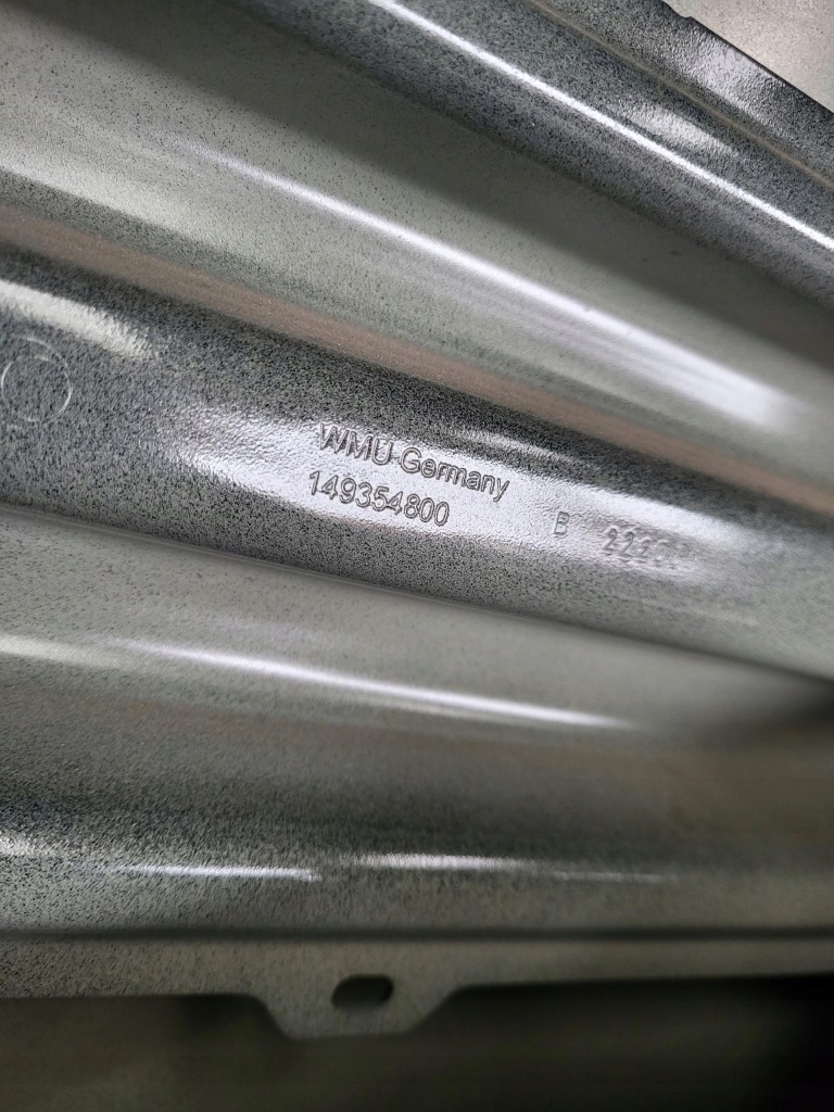 Tesla model y 20- двері праве передні перед Ціна