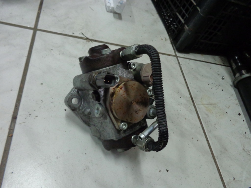 Купити Mazda 6 gh 2007-2012 насос упорскування 2.2 дизель