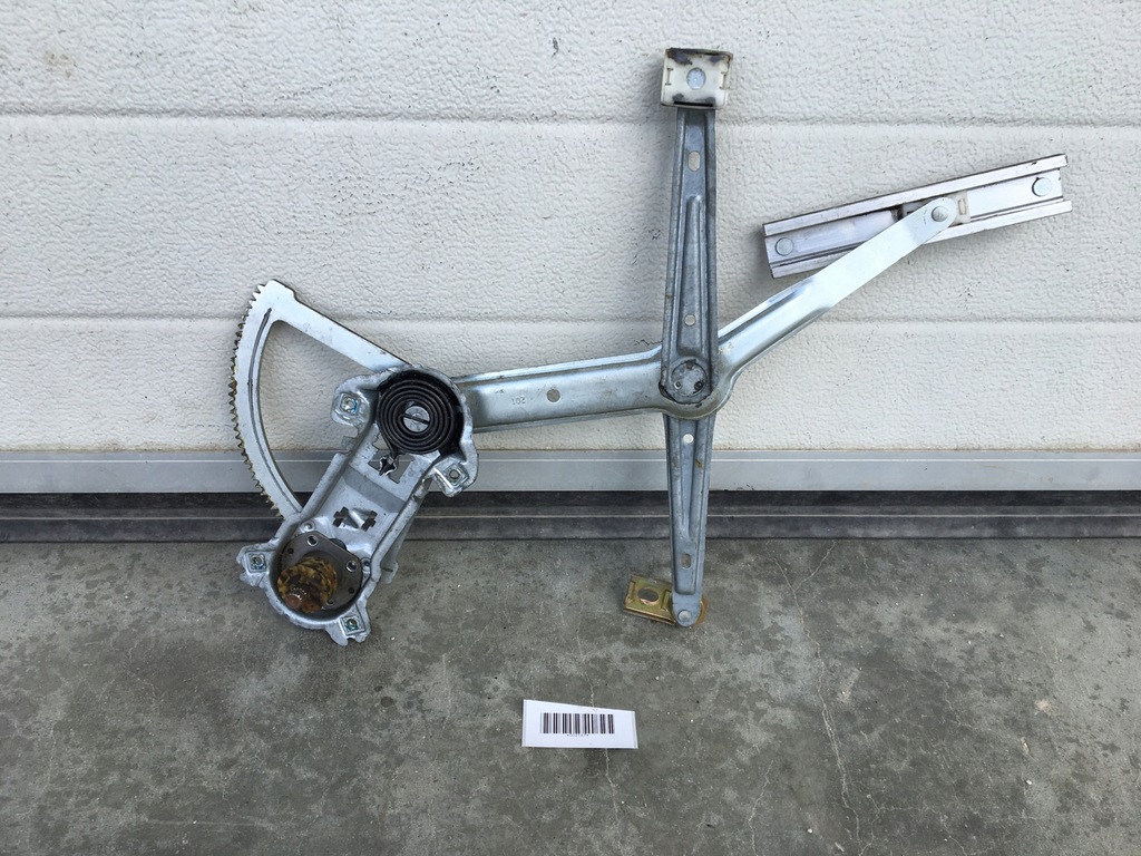 фото №1, Підйомник механізм підйому скло правий перед передній mercedes w201 190