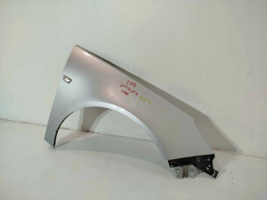 Крыло  правый  передний opel insignia a 08-13 z176 Недорого
