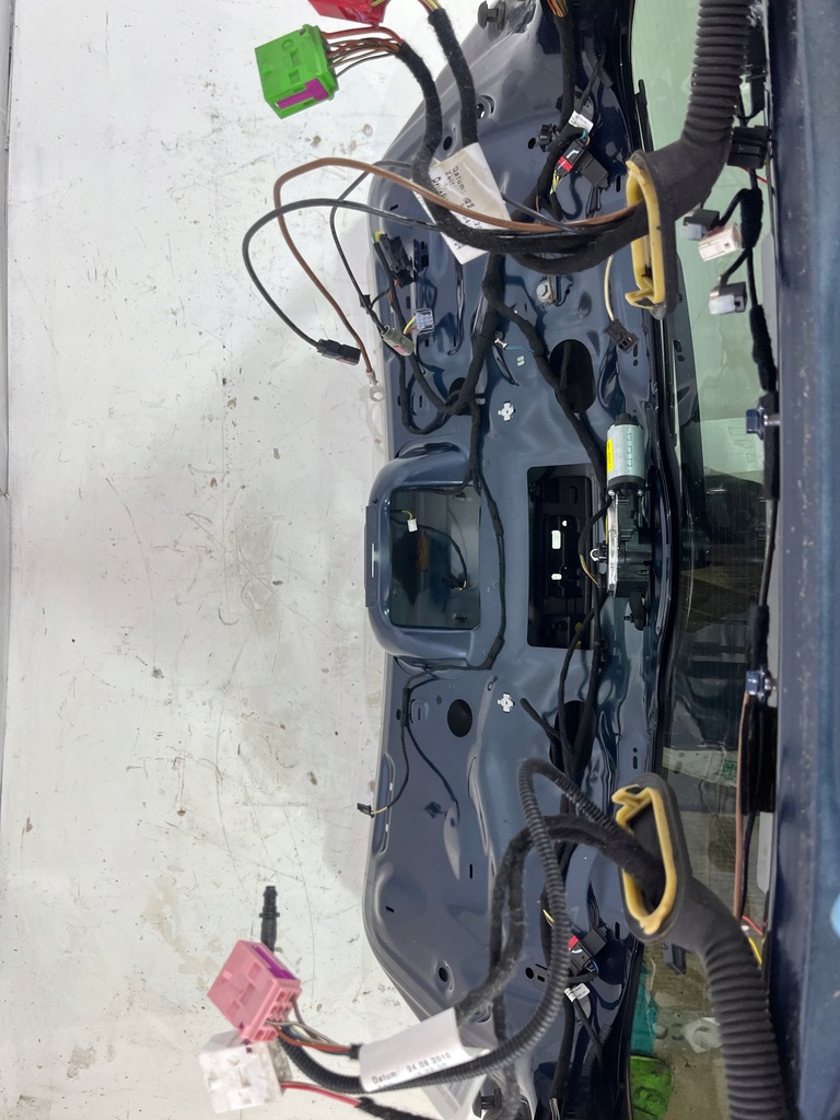 фото №6, Крышка багажника багажника porsche cayenne ii 7p cała , ładna !