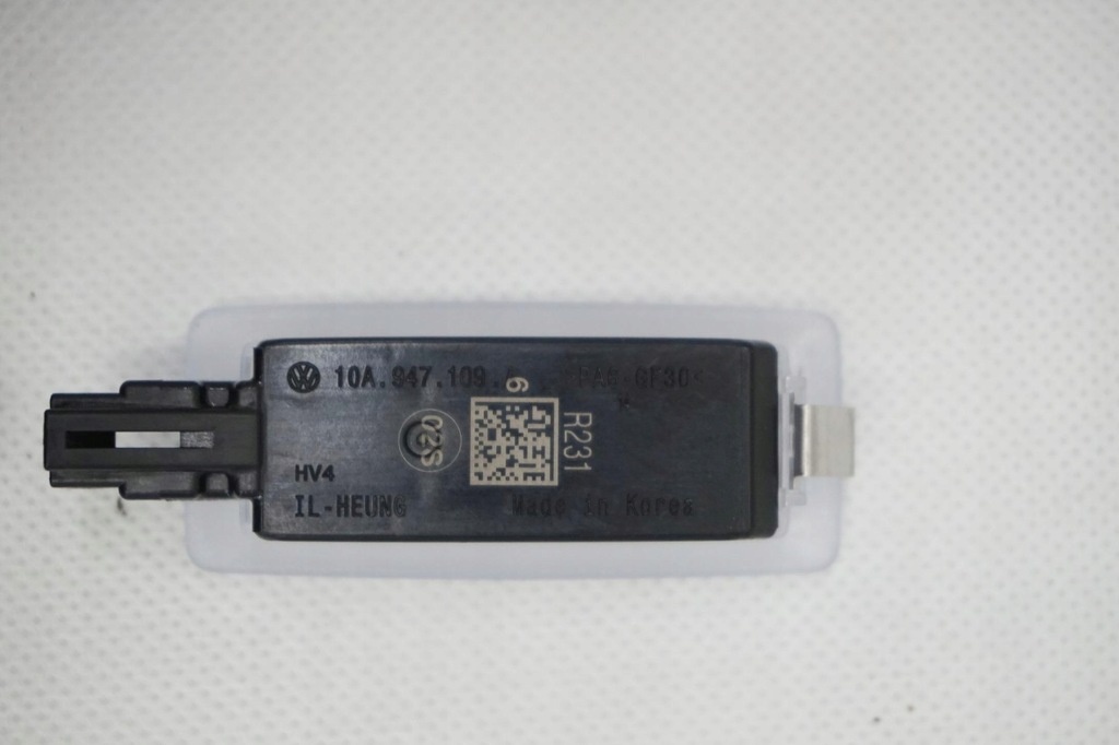 фото №11, Освітлення кабіни лампа vw touran ii 5ta 24r 5q0951172c