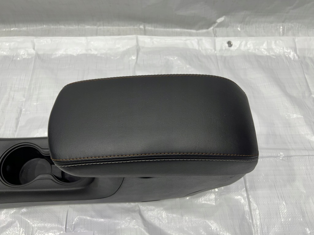 фото №2, Jeep compass ii подлокотник